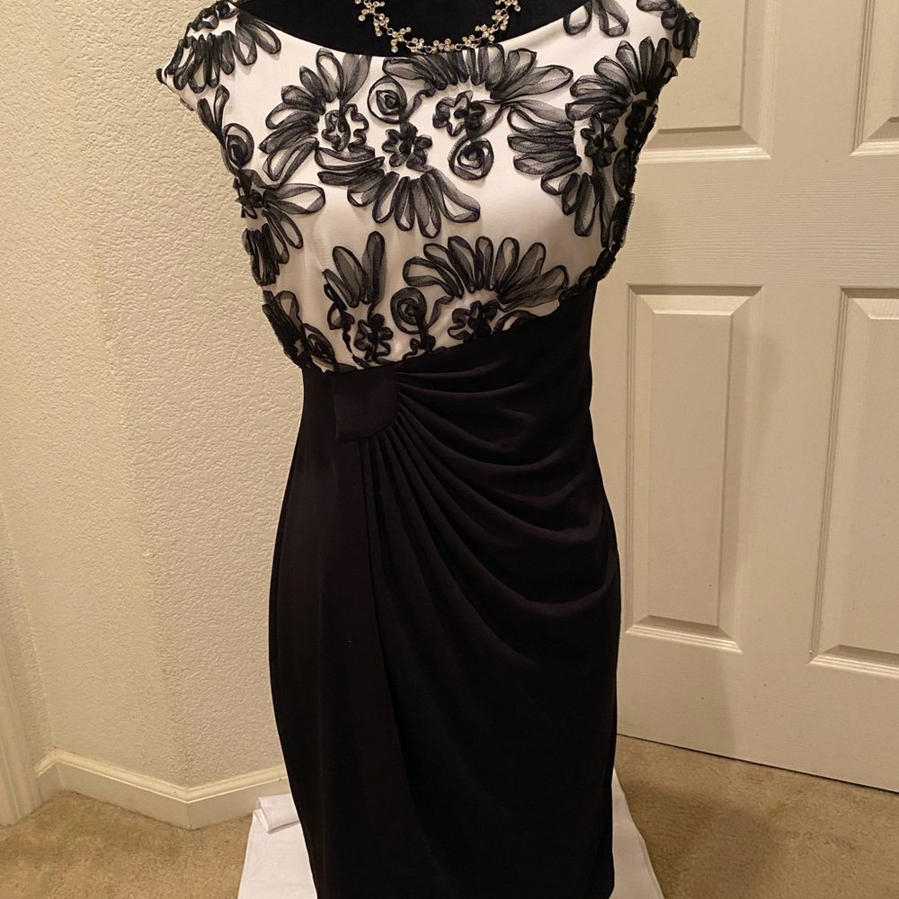 Connected Apparel Dress, US Size 8